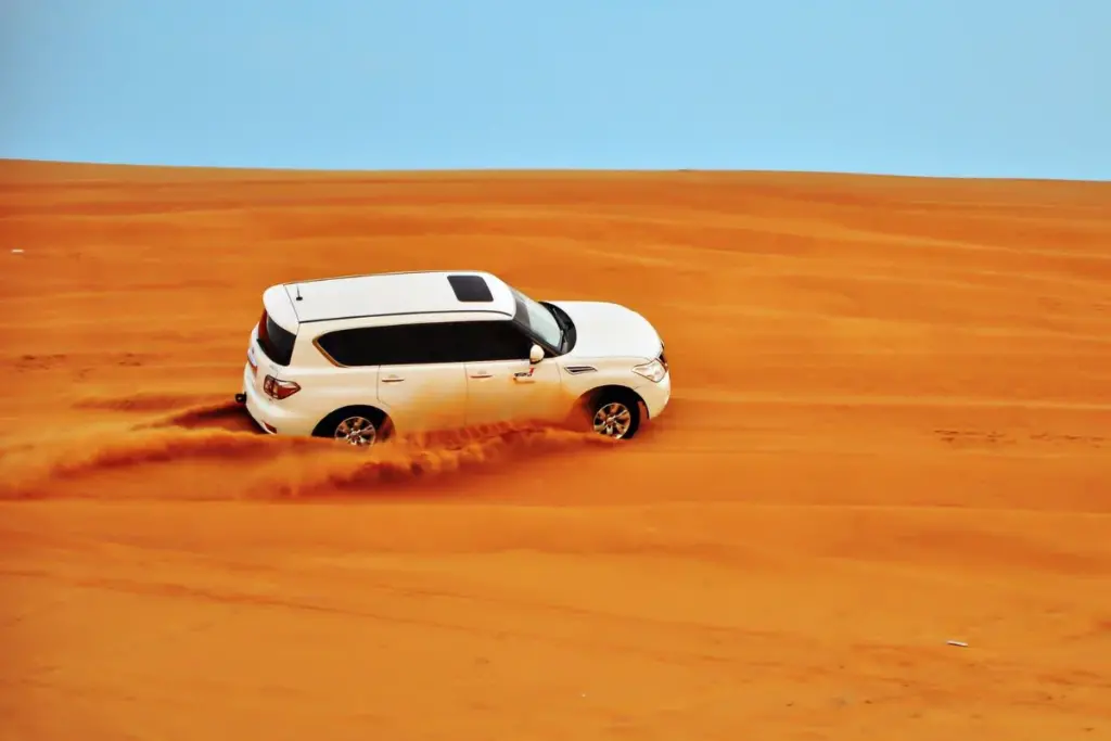 Thrilling dune bashing experience in the Dubai desert